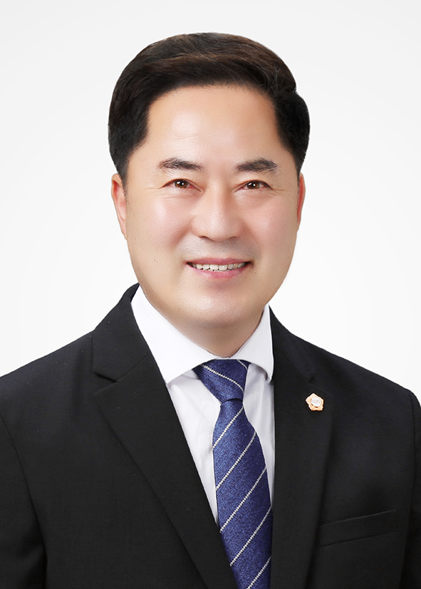 박영동